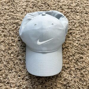 Nike Men's Dri-FIT Legacy91 Golf Hat in Grey